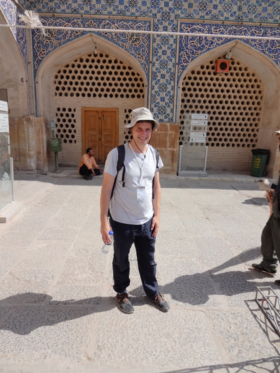 cedric_in_the_jameh_mosque.jpg